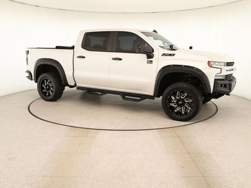 Used 2019 Chevrolet Silverado 1500 RST AWD/4WD image 9