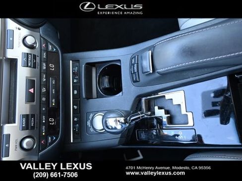 Used 2014 Lexus ES 300h w/ Luxury Package w/Bamboo Trim FWD image 8