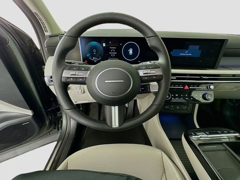 New 2026 Hyundai Tucson Limited image 10