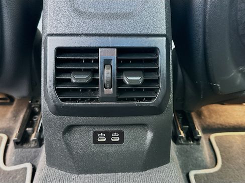 Used 2022 BMW 228i Gran Coupe w/ Convenience Package FWD image 17