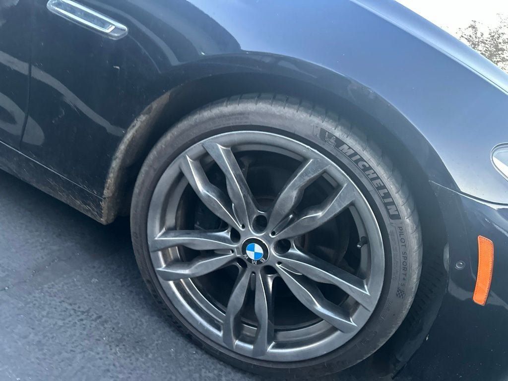 Used 2016 BMW 550i xDrive Sedan AWD/4WD image 8