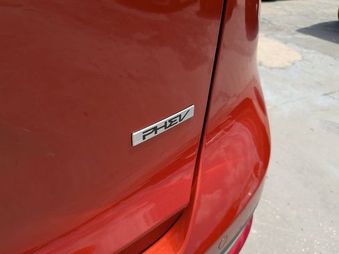 Certified 2023 Kia Niro EX FWD image 12