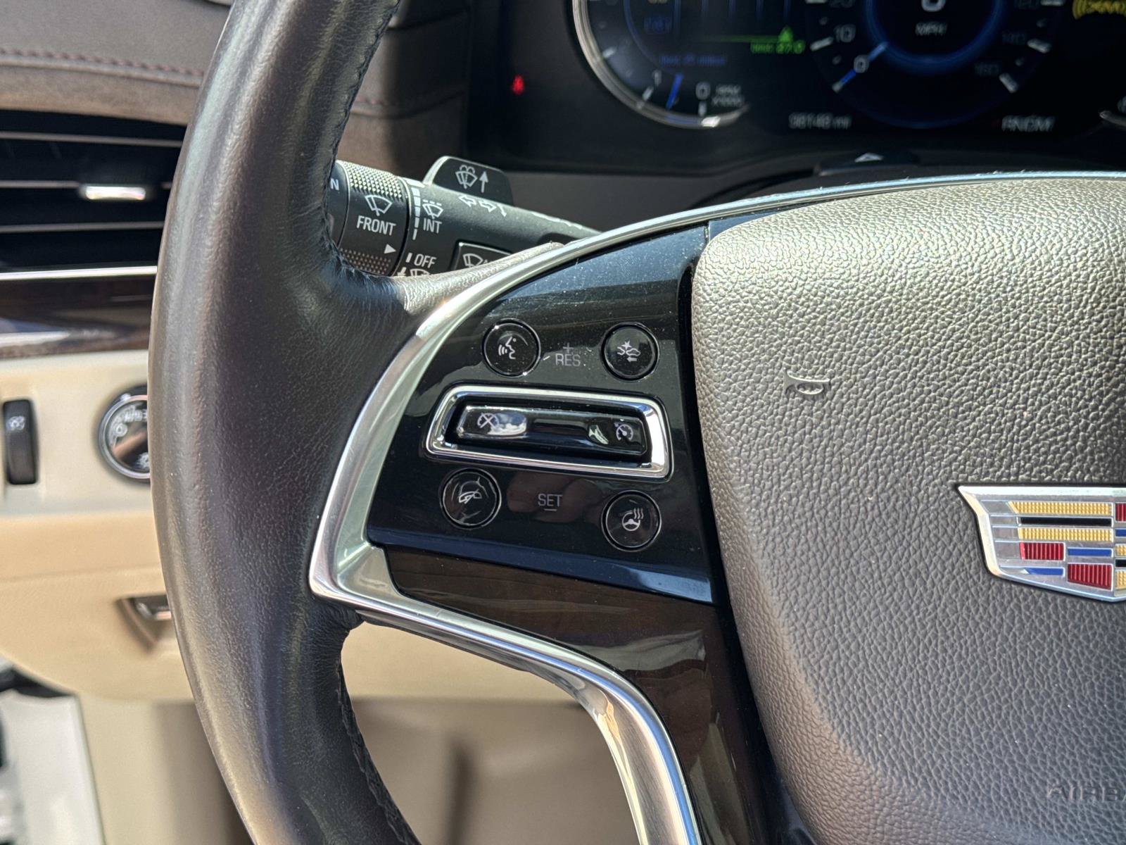 Used 2016 Cadillac Escalade ESV Premium AWD/4WD image 23