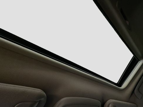 Used 2019 Subaru Forester Premium image 26