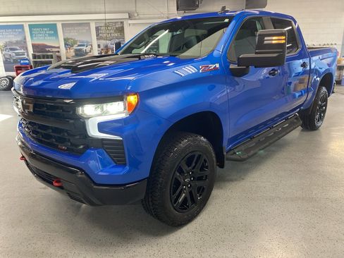 New 2026 Chevrolet Silverado 1500 LT Trail Boss w/ Convenience Package II image 3