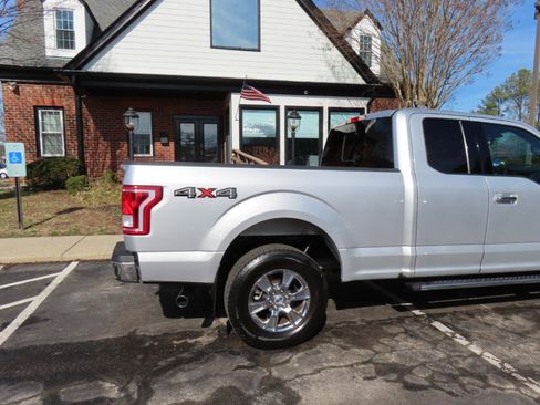 Used 2015 Ford F150 XLT w/ Equipment Group 301A Mid image 8