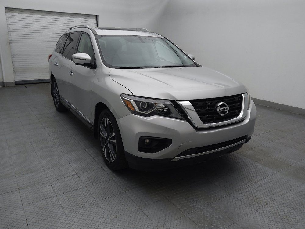 Used 2019 Nissan Pathfinder Platinum FWD image 13