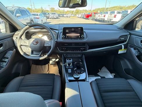 New 2026 Nissan Rogue SV w/ Rock Creek Premium Package image 21