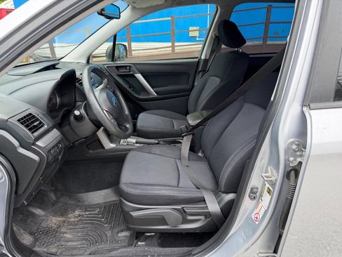 Used 2015 Subaru Forester 2.5i w/ Alloy Wheel Package AWD/4WD image 10