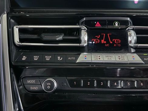 Used 2019 BMW M850i xDrive Convertible w/ Driver Assistance Package image 43