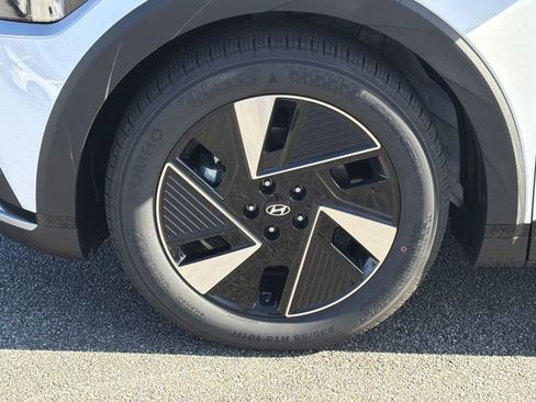 New 2026 Hyundai Ioniq 5 SEL image 11