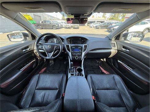 Used 2015 Acura TLX w/ Technology Package FWD image 13