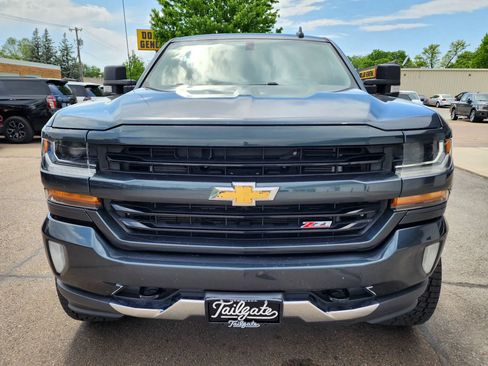 Used 2017 Chevrolet Silverado 1500 LT w/ All Star Edition AWD/4WD image 3