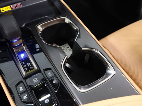 Certified 2026 Lexus NX 350 AWD image 32