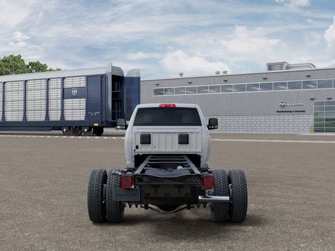 New 2026 RAM 5500 Tradesman w/ Chrome Appearance Group RWD image 7