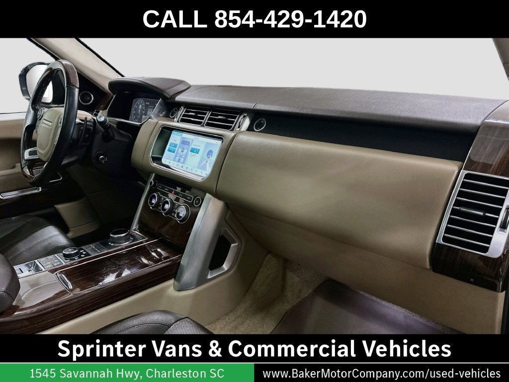 Used 2017 Land Rover Range Rover Supercharged AWD/4WD image 30