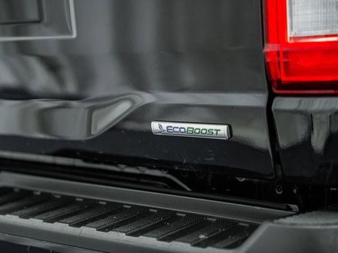 Used 2023 Ford F150 Lariat w/ Equipment Group 502A High image 9