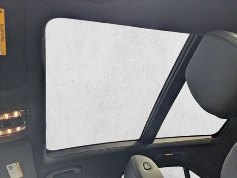 Used 2025 Mercedes-Benz GLE 350 4MATIC image 16