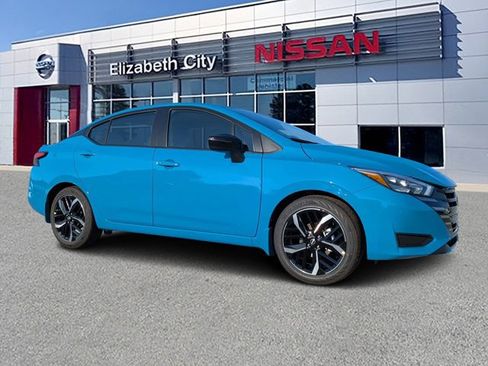 New 2025 Nissan Versa SR w/ Trunk Package image 1