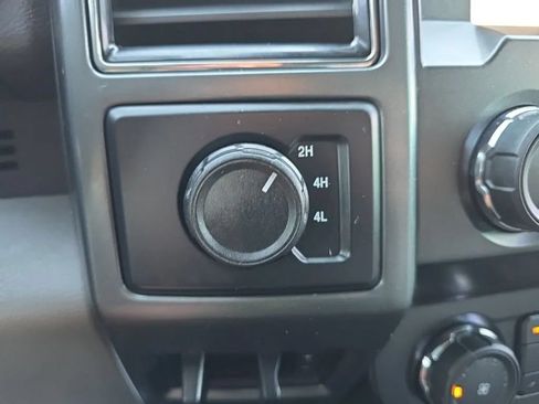 Used 2022 Ford F250 XLT AWD/4WD image 27