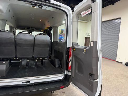 Used 2020 Ford Transit 150 XLT AWD/4WD image 34