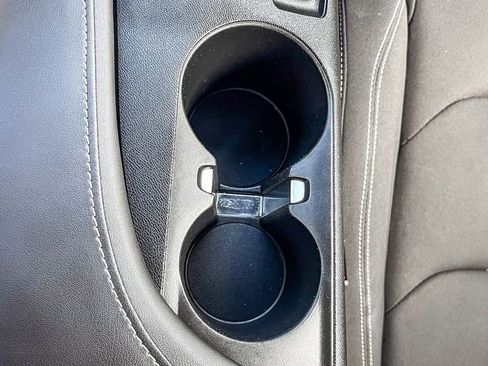 Used 2024 Chevrolet Camaro LT image 27