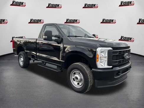 Used 2025 Ford F350 XL w/ Snow Plow Prep Package image 3
