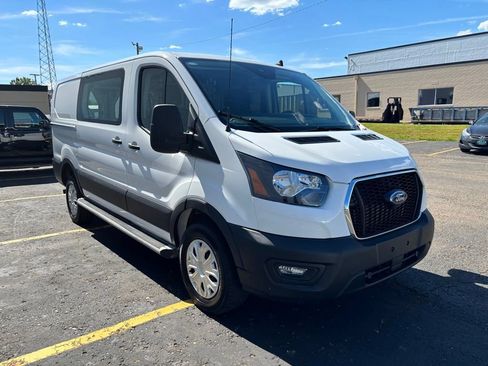 Used 2025 Ford Transit 250 Low Roof w/ Exterior Upgrade Package RWD image 5