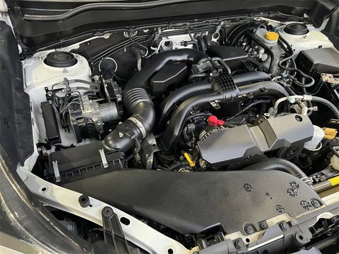 Used 2017 Subaru Forester 2.5i Premium image 43