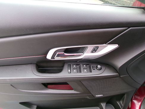 Used 2016 GMC Terrain SLE w/ Convenience Package image 16