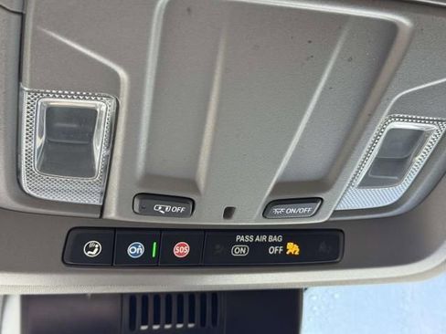 Used 2024 GMC Sierra 3500 SLE image 31