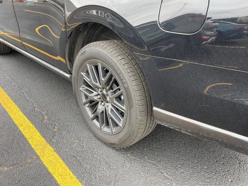 Certified 2024 Ford Expedition Max Limited AWD/4WD image 4