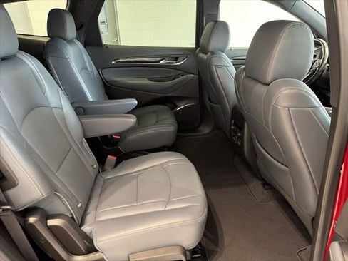 Certified 2024 Buick Enclave Premium image 13