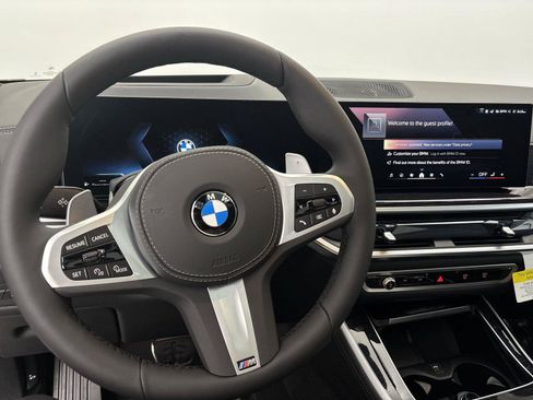 New 2026 BMW X5 xDrive40i w/ M Sport Package AWD/4WD image 22
