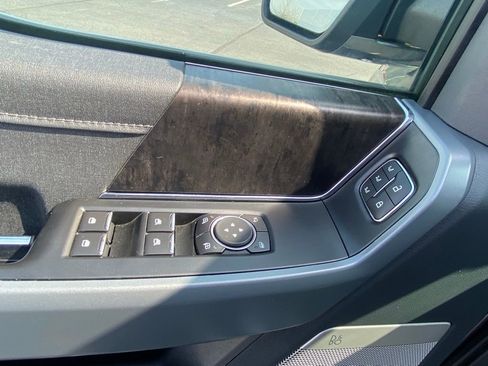 Certified 2022 Ford F150 Lariat image 11