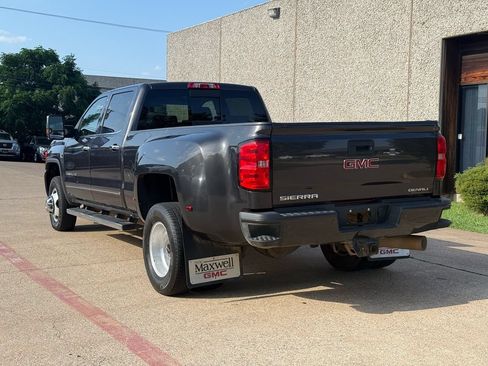 Used 2016 GMC Sierra 3500 Denali w/ Duramax Plus Package AWD/4WD image 4