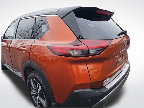 Used 2023 Nissan Rogue SL w/ SL Premium Package image 23