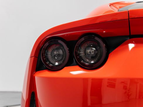 Used 2018 Ferrari 812 Superfast image 61