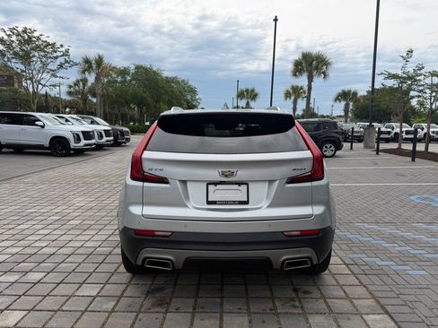 Used 2021 Cadillac XT4 Premium Luxury FWD image 7