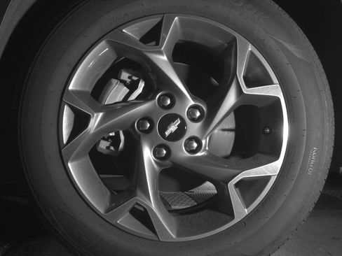 Used 2025 Chevrolet Trax LT w/ LT Convenience Package FWD image 12