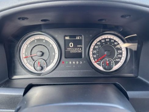 Used 2017 RAM 1500 Express w/ Express Value Package image 25