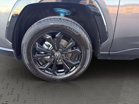 Used 2022 Toyota RAV4 XSE image 21