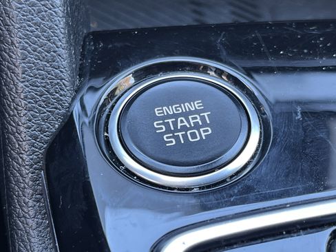 Certified 2023 Kia Sportage EX image 11