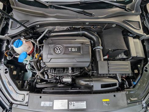 Used 2016 Volkswagen Passat 1.8T S FWD image 5