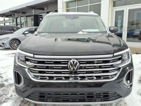 New 2026 Volkswagen Atlas SEL image 2