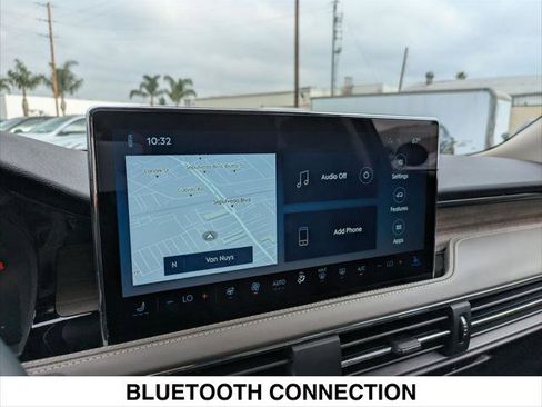 New 2025 Lincoln Corsair Reserve w/ Rear Removable Package Tray image 8