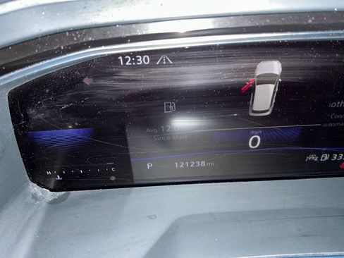 Used 2023 Volkswagen Jetta SE image 17