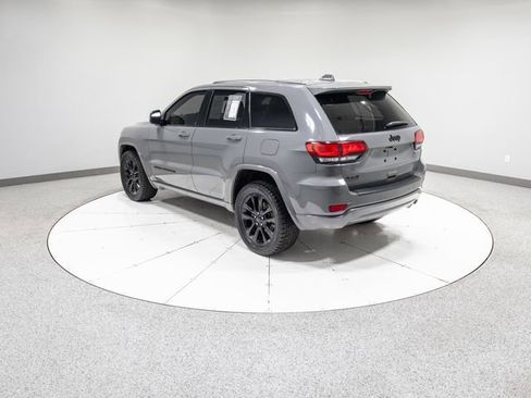 Used 2021 Jeep Grand Cherokee Laredo X AWD/4WD image 33