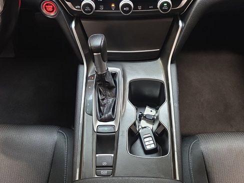 Used 2020 Honda Accord LX image 21