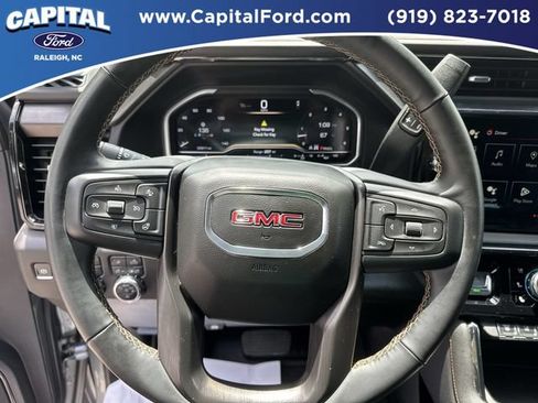 Used 2024 GMC Sierra 2500 AT4 w/ AT4 Preferred Package AWD/4WD image 25